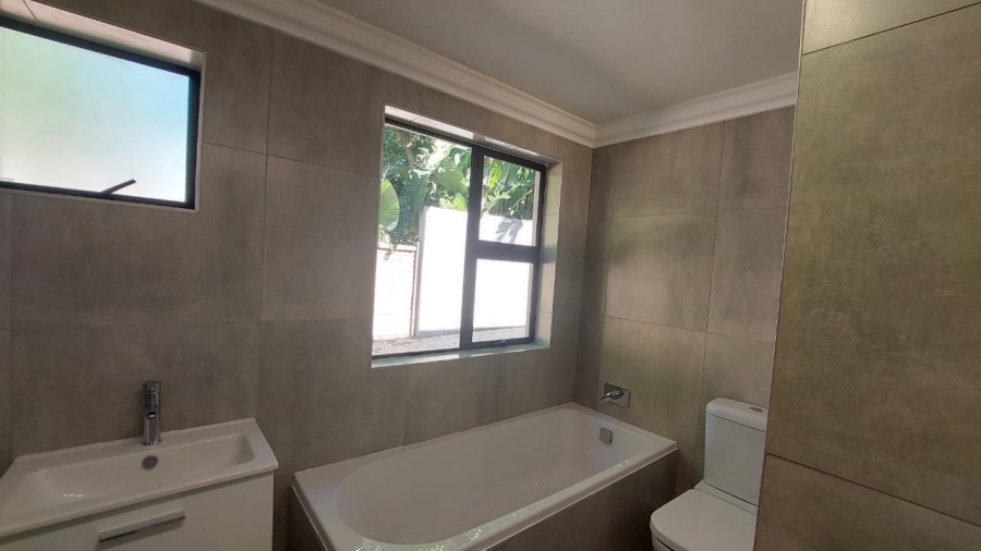 7 Bedroom Property for Sale in Cintsa East Eastern Cape